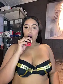 ElaaPerez online show from 10/26/25, 05:46