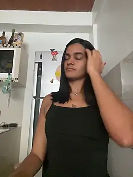 Snapshot of Biancasantillana chatting on 10/23/25, 07:34 Biancasantillana online show from 10/23/25, 07:34