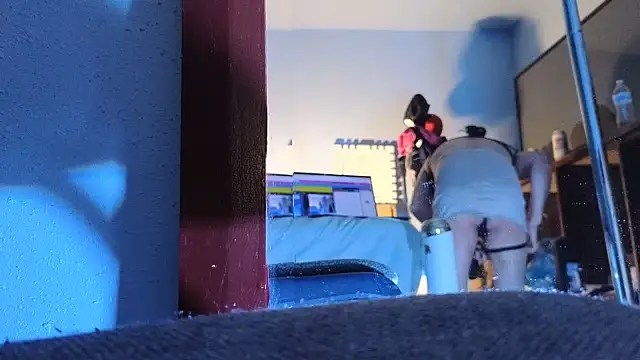 Sandrasaa online show from 11/23/25, 08:02