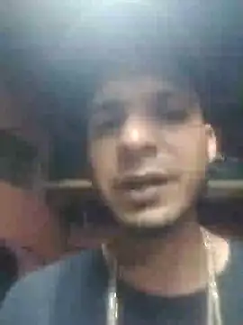 Snapshot of _Dmente_ chatting on 03/02/25, 03:56 Dmente online show from 03/02/25, 03:56