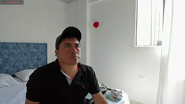 Jhonatan Morales S online show from 01/28/25, 06:49