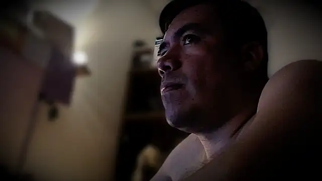 Jhonatan Morales S online show from 05/21/26, 03:37