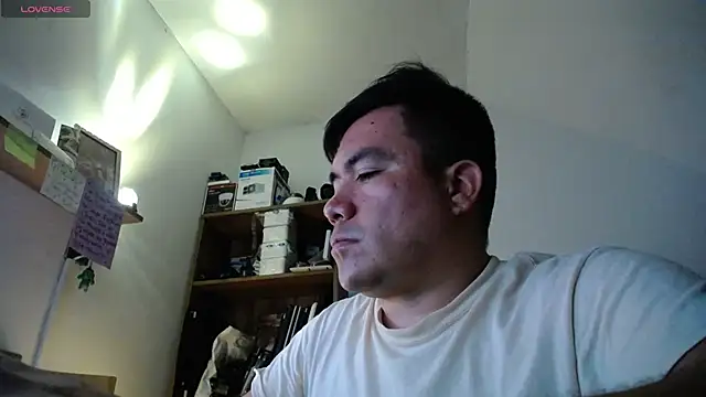 Jhonatan Morales S online show from 05/21/26, 09:23