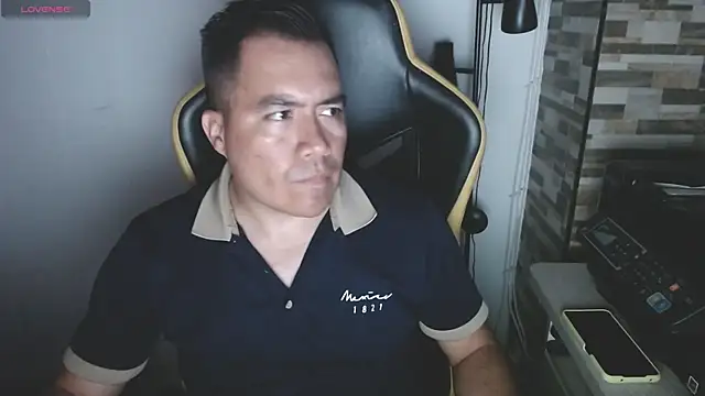 Jhonatan Morales S online show from 04/04/26, 11:33