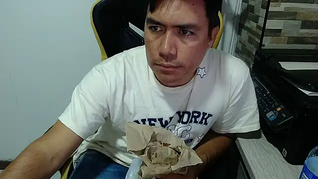 Jhonatan Morales S online show from 11/03/25, 10:24