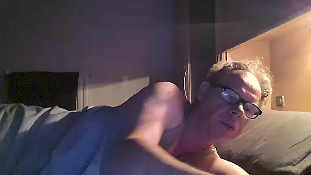 kinkyslet8 online show from 09/11/25, 06:24