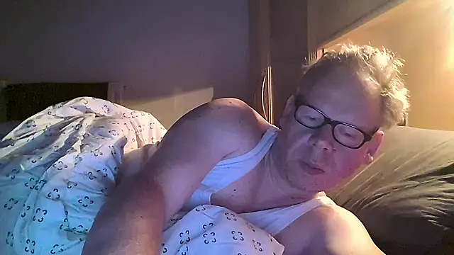 kinkyslet8 online show from 11/15/25, 08:40