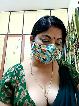 Snapshot of Ratna-777 chatting on 03/12/25, 08:31 Ratna-777 online show from 03/12/25, 08:31