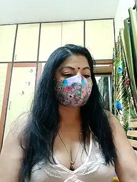 Snapshot of Ratna-777 chatting on 03/20/25, 05:36 Ratna-777 online show from 03/20/25, 05:36