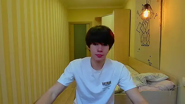 Snapshot of gayGamogey chatting on 12/05/25, 09:52 gayGamogey online show from 12/05/25, 09:52