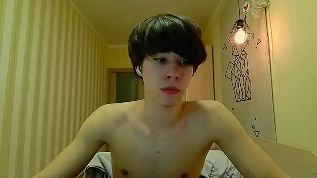 Snapshot of gayGamogey chatting on 01/19/25, 07:37 gayGamogey online show from 01/19/25, 07:37