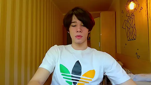 Snapshot of gayGamogey chatting on 03/02/25, 01:20 gayGamogey online show from 03/02/25, 01:20