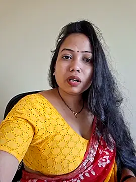 Snapshot of DREAM_GIRL-30 chatting on 02/08/26, 03:37 DREAM GIRL-30 online show from 02/08/26, 03:37