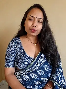 Snapshot of DREAM_GIRL-30 chatting on 02/24/26, 09:32 DREAM GIRL-30 online show from 02/24/26, 09:32