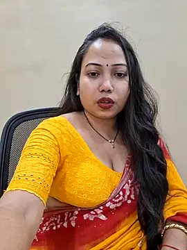 Snapshot of DREAM_GIRL-30 chatting on 02/15/26, 06:07 DREAM GIRL-30 online show from 02/15/26, 06:07