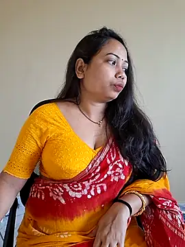 Snapshot of DREAM_GIRL-30 chatting on 02/15/26, 06:03 DREAM GIRL-30 online show from 02/15/26, 06:03