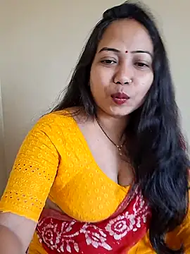 Snapshot of DREAM_GIRL-30 chatting on 02/14/26, 04:13 DREAM GIRL-30 online show from 02/14/26, 04:13