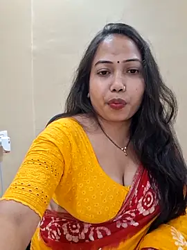 Snapshot of DREAM_GIRL-30 chatting on 02/14/26, 05:57 DREAM GIRL-30 online show from 02/14/26, 05:57