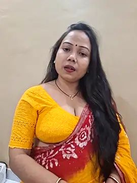 Snapshot of DREAM_GIRL-30 chatting on 02/11/26, 01:00 DREAM GIRL-30 online show from 02/11/26, 01:00