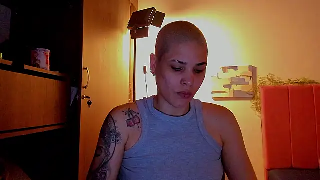 Charlee pink online show from 03/14/26, 06:58