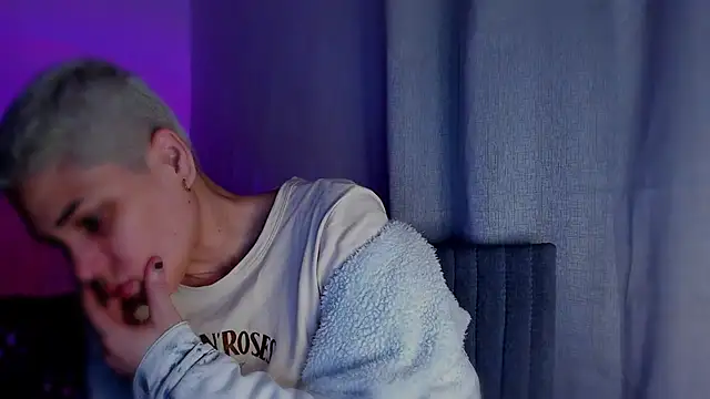 Charlee pink online show from 02/22/26, 08:54