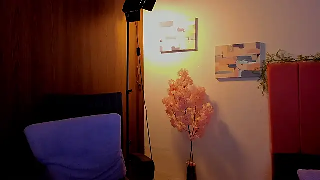 Charlee pink online show from 03/15/26, 07:10