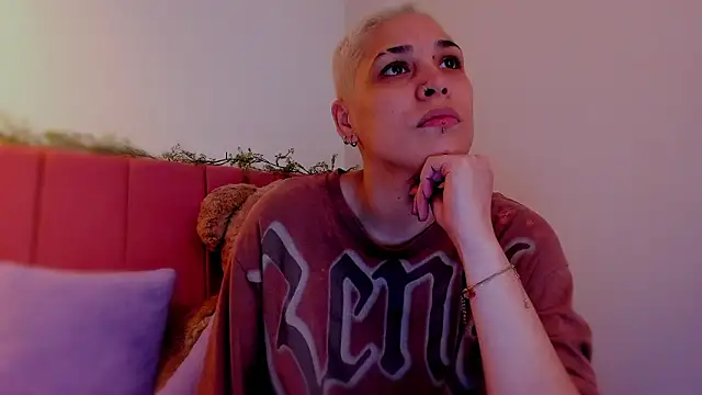 Charlee pink online show from 03/06/26, 06:03