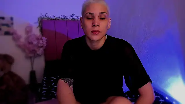 Charlee pink online show from 02/16/26, 06:34