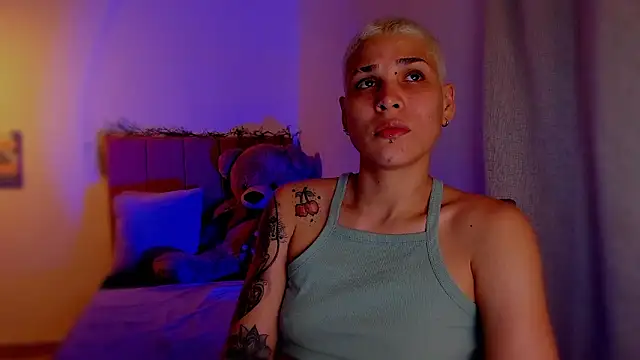 Charlee pink online show from 03/05/26, 04:42