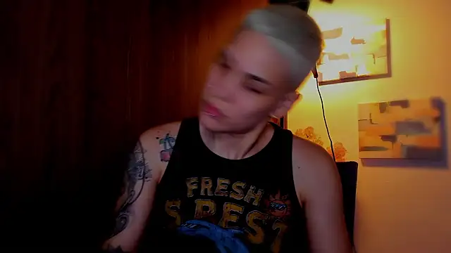 Charlee pink online show from 03/08/26, 12:16