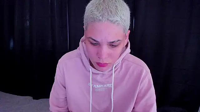 Charlee pink online show from 09/12/25, 06:07