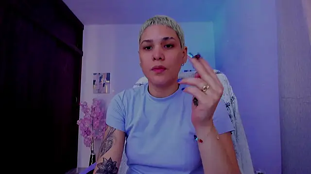 Charlee pink online show from 09/26/25, 01:40