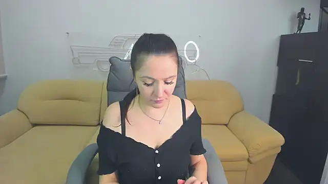 AngellLika online show from 02/14/26, 08:14