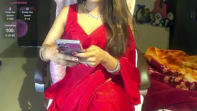 Snapshot of Cute-Tara chatting on 02/23/25, 04:46 Cute-Tara online show from 02/23/25, 04:46
