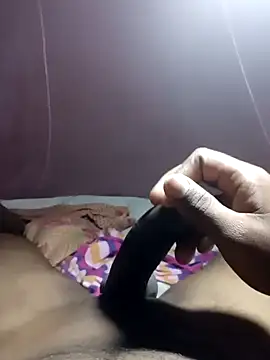 Snapshot of walkollanew99 chatting on 12/21/24, 01:47 walkollanew99 online show from 12/21/24, 01:47