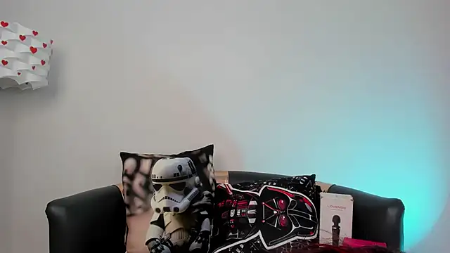 miss  allison online show from 12/05/25, 11:09