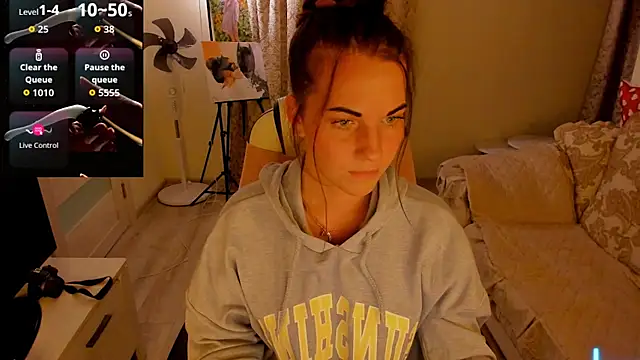 Snapshot of masha19981 chatting on 09/22/25, 06:58 masha19981 online show from 09/22/25, 06:58