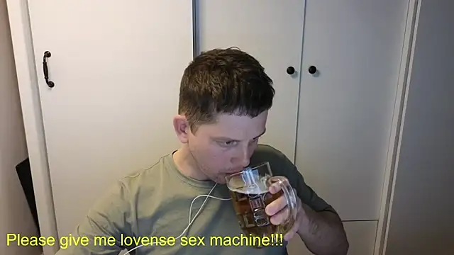 BigL0ve online show from 04/10/26, 01:40