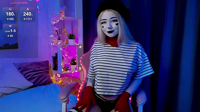 ElswythCovil online show from 02/06/25, 04:10