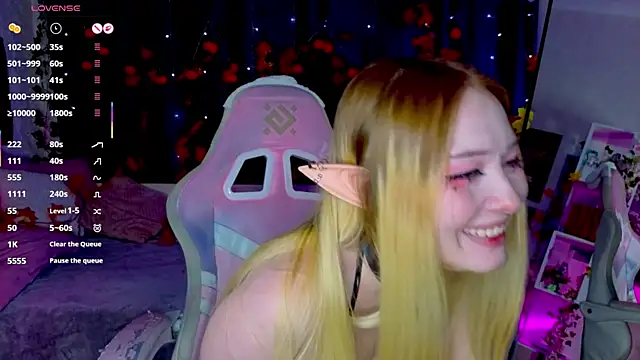 ElswythCovil online show from 11/15/25, 04:05