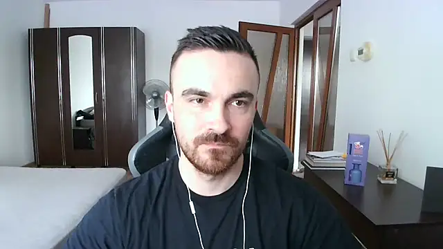 mu5clemania2 online show from 04/22/26, 03:08
