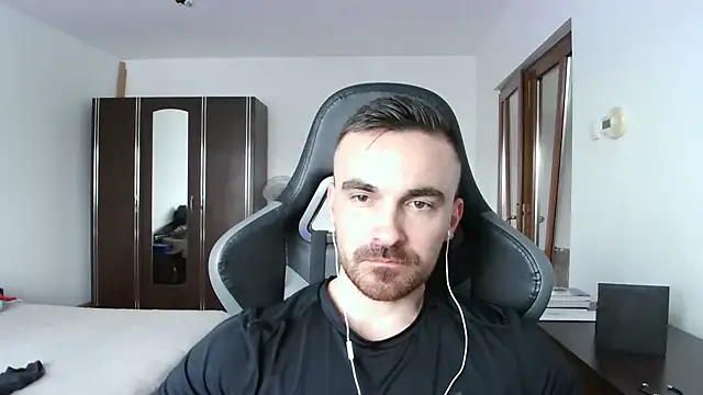 mu5clemania2 online show from 12/18/25, 12:31