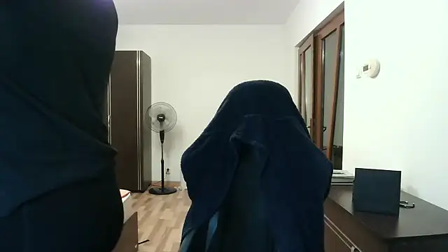 mu5clemania2 online show from 10/27/25, 06:09