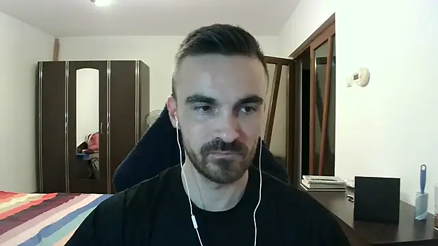 mu5clemania2 online show from 11/18/25, 05:27