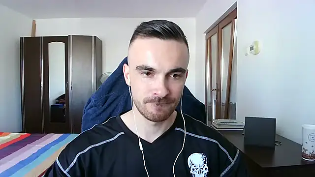 mu5clemania2 online show from 10/21/25, 10:47