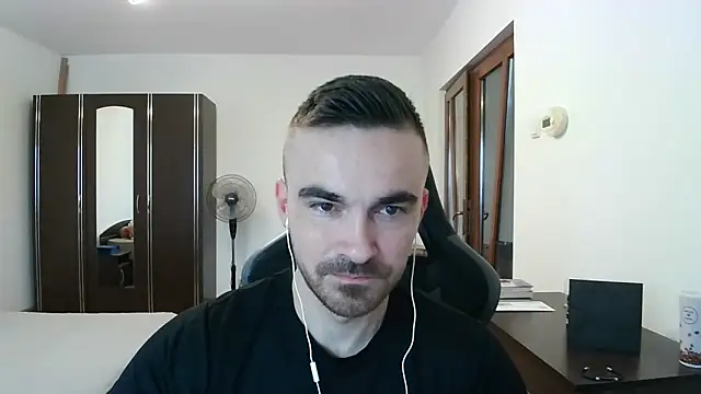 mu5clemania2 online show from 12/14/25, 09:04