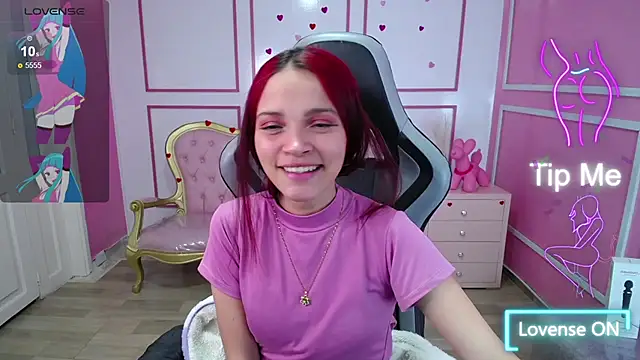 Snapshot of ailen_t chatting on 03/18/25, 10:15 ailen t online show from 03/18/25, 10:15