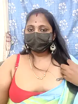 Snapshot of rithikka chatting on 02/27/25, 05:37 rithikka online show from 02/27/25, 05:37