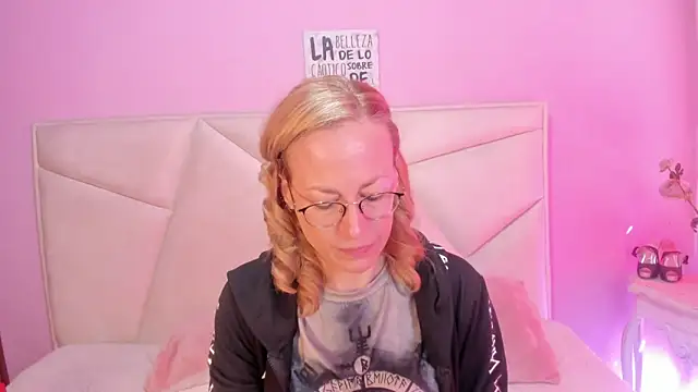 SammySanders online show from 09/21/25, 01:38