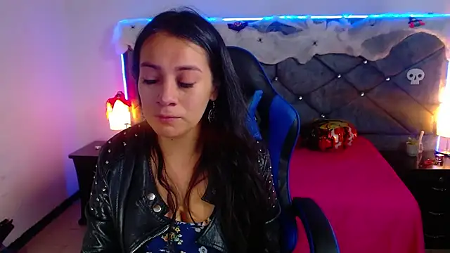 Snapshot of Julietacollins06 chatting on 10/31/25, 12:57 Julietacollins06 online show from 10/31/25, 12:57